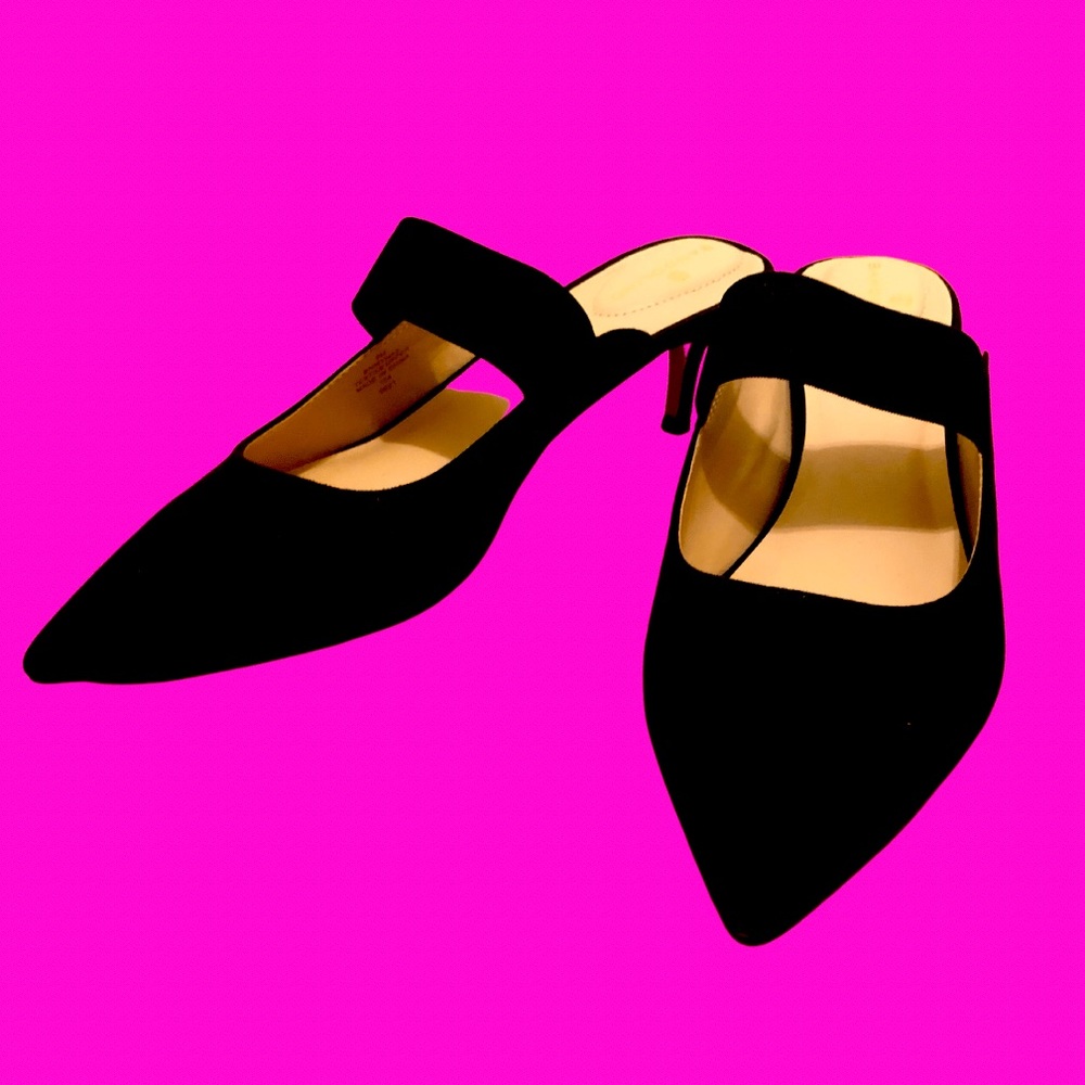 Bandolino kitten heels, black, size 9